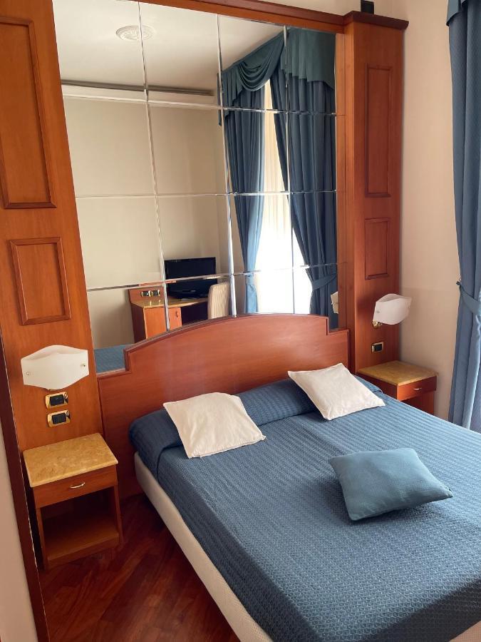 מלון רומא 3Rd Floor 69 Manin Street מראה חיצוני תמונה